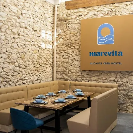 Marevita Hostel-quiet & Super Hygienic With Privacy Beds-ideal For Winter Hostel *