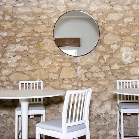 Hostel Marevita Hostel-quiet & Super Hygienic With Privacy Beds-ideal For Winter