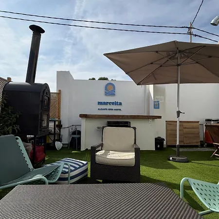 Marevita Hostel-quiet & Super Hygienic With Privacy Beds-ideal For Winter 旅馆 *
