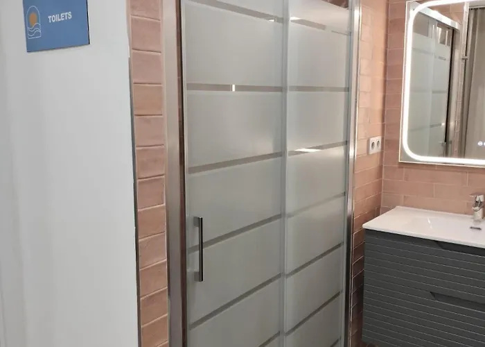 Vandrarhem Marevita Hostel-quiet & Super Hygienic With Privacy Beds-ideal For Winter