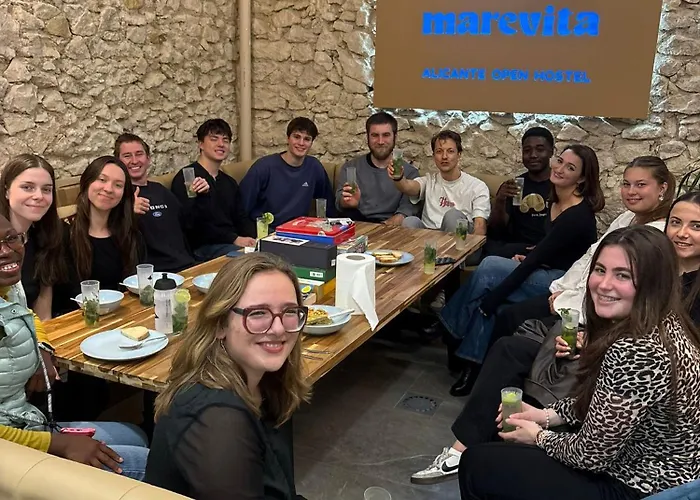 Marevita Hostel-quiet & Super Hygienic With Privacy Beds-ideal For Winter